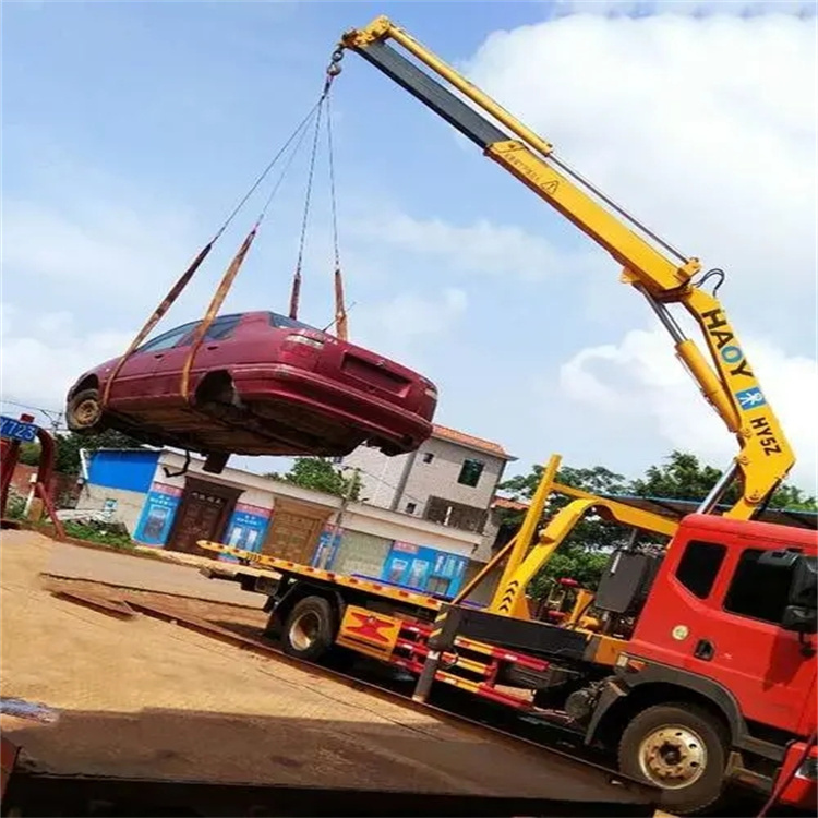 延津吊车吊汽车的正确方法