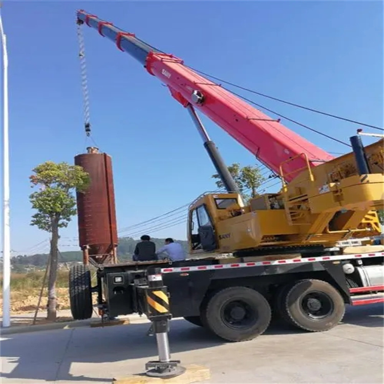 延津吊车立柱子怎么吊